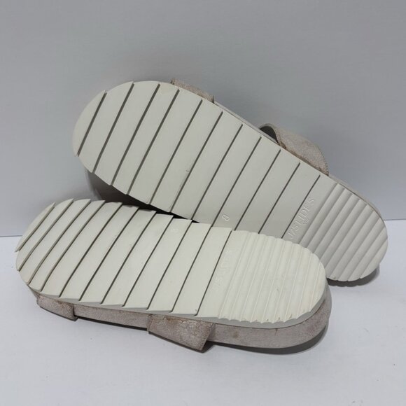 J Slides Women’s Edie, Pink Metallic Slide Sandals, Size 8 M - Picture 5 of 6